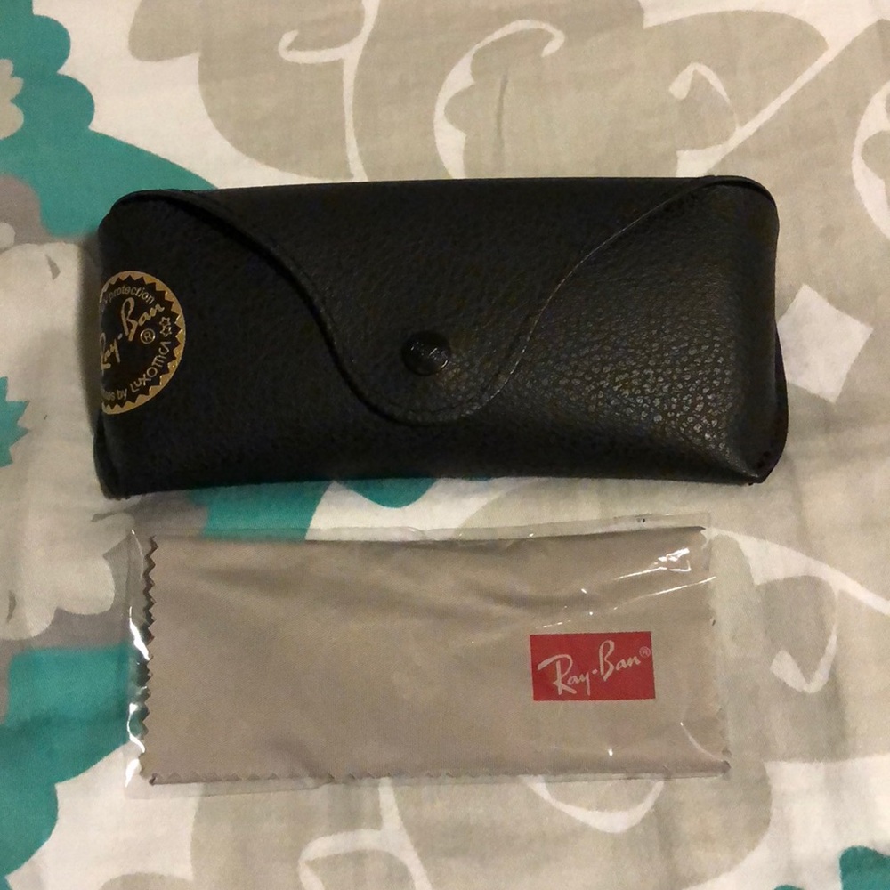 Ray-Ban Glasses / Sunglasses Case